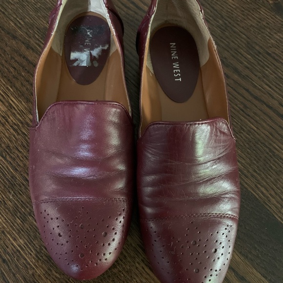 Nine West Burgundy Flats - Picture 2 of 5